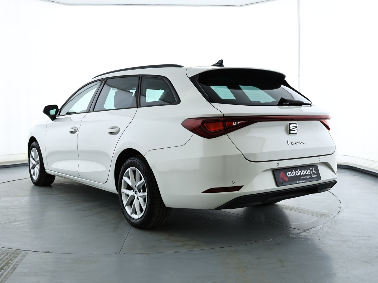 Seat Leon Kombi Leon Sportstourer 2.0 TDI Style (EURO 6d) #4