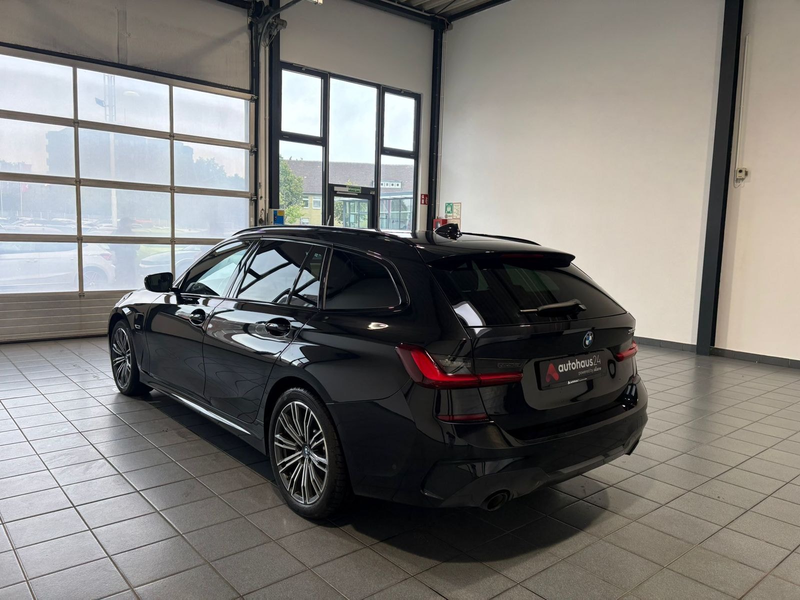 BMW 3er Kombi 3er - 320 e M Sport #4