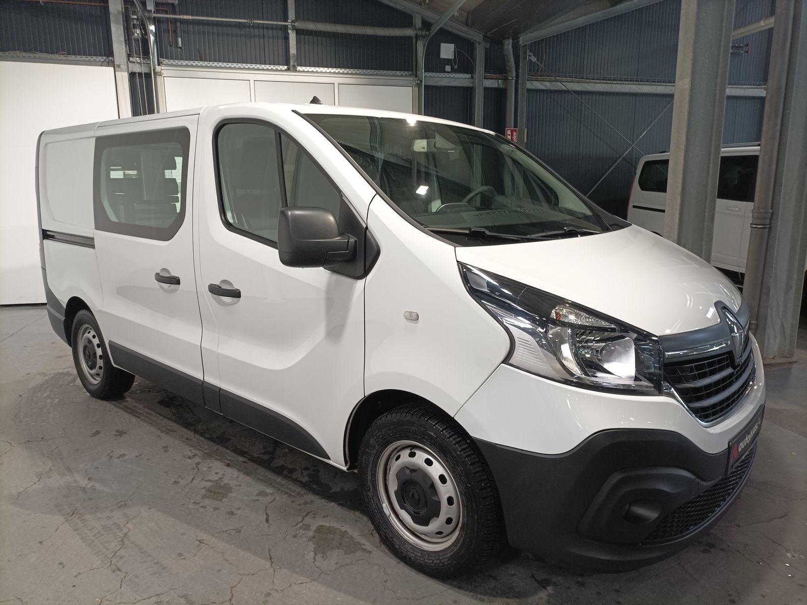 Renault Trafic Transporter RENAULT Trafic L1H1 2.0 ENERGY dCi 120 3,0t Komfort Kastenwagen #1