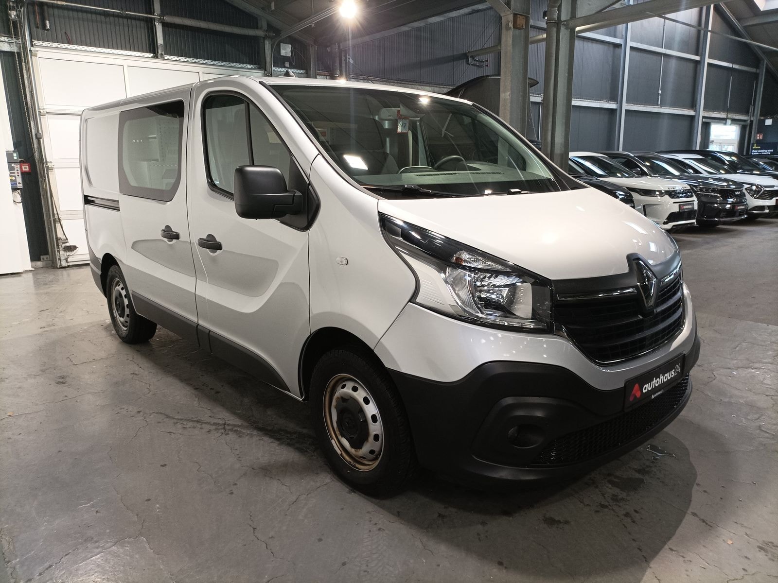 Renault Trafic Transporter RENAULT Trafic L1H1 2.0 ENERGY dCi 120 3,0t Komfort Kastenwagen #1