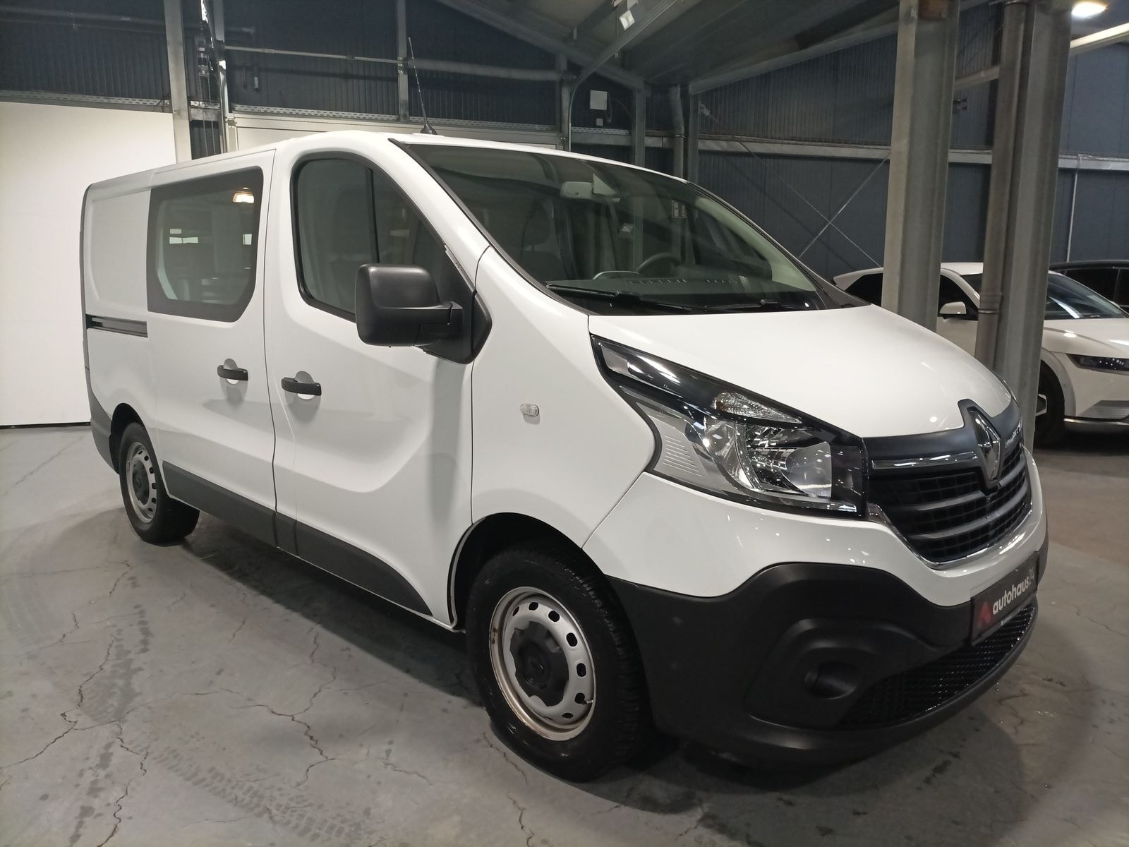 Renault Trafic Transporter RENAULT Trafic L1H1 2.0 ENERGY dCi 120 3,0t Komfort Kastenwagen #1