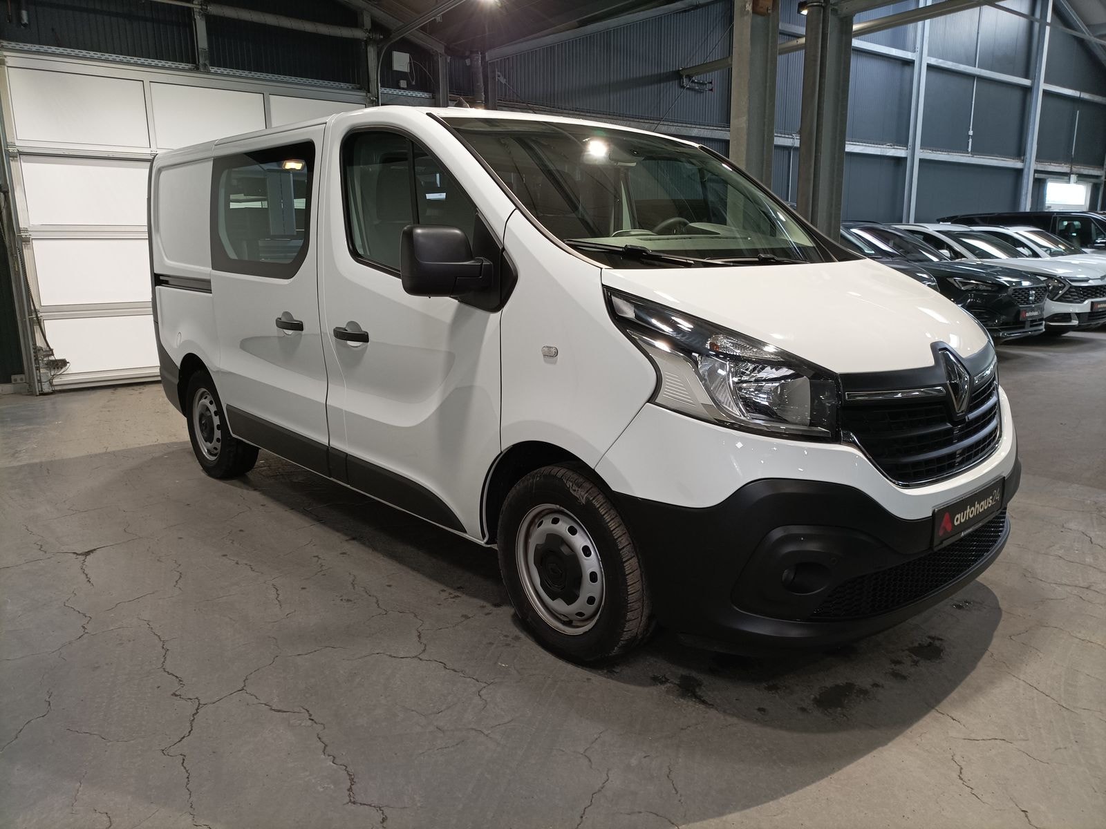 Renault Trafic Transporter RENAULT Trafic L1H1 2.0 ENERGY dCi 120 3,0t Komfort Kastenwagen #1