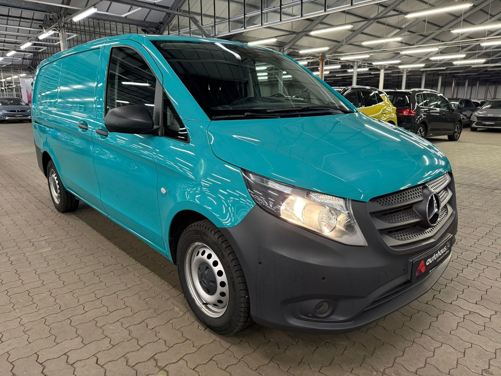 Mercedes-Benz Vito Transporter MERCEDES Vito 114 CDI lang Auto PRO Kastenwagen #1