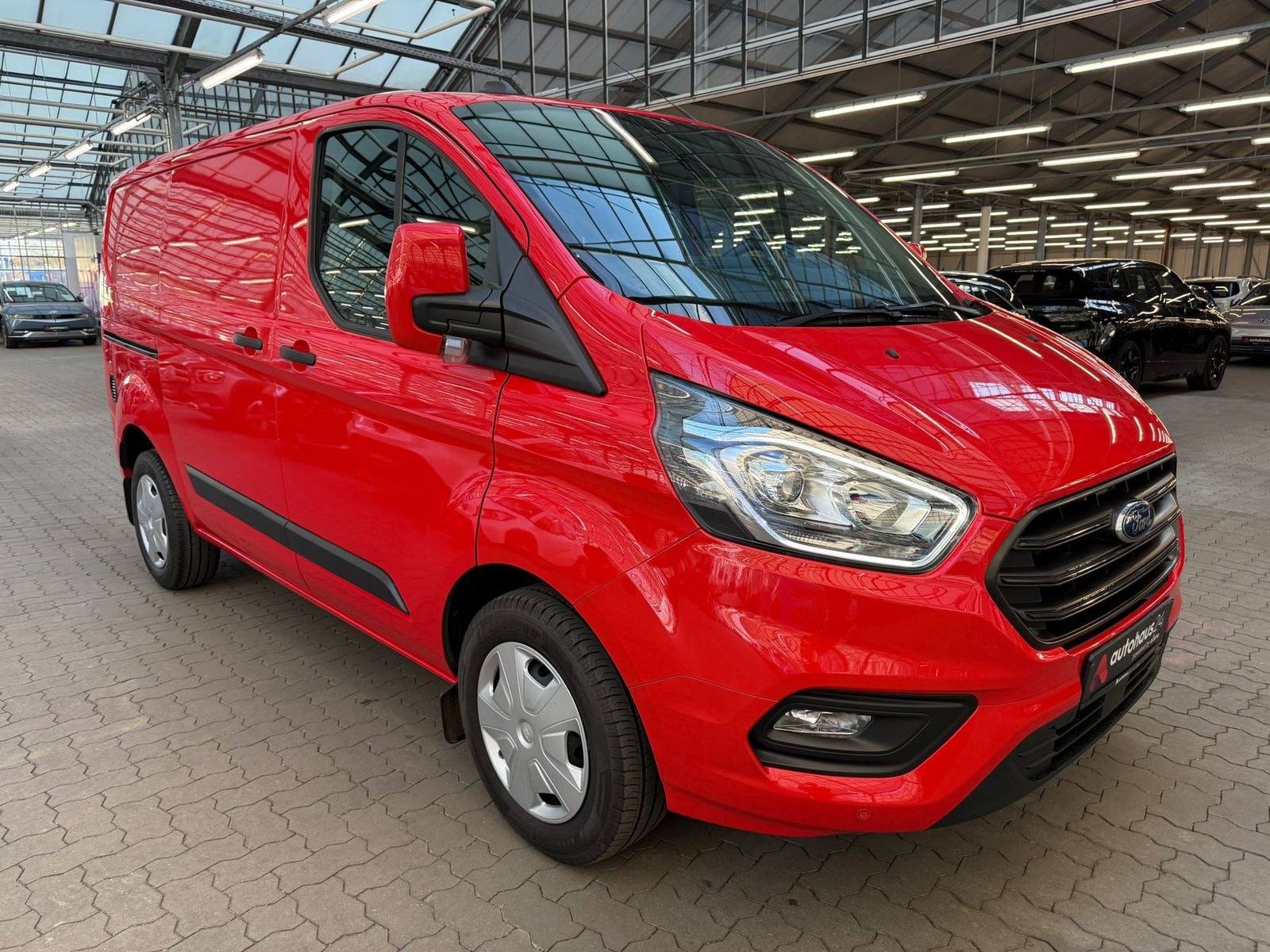 Ford Transit Transporter FORD Transit Custom 340 L1H1 2,0EcoBlue 96kW Trend Kastenwagen #1