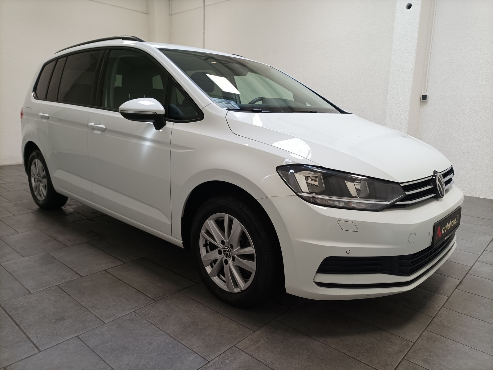 Volkswagen Touran Kleinbus / Van VOLKSWAGEN Touran 1.5 TSI OPF Comfortline Kompaktvan #1