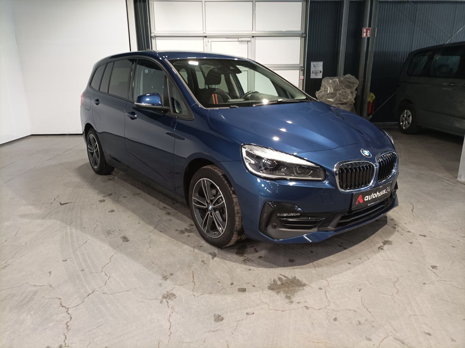 BMW 2er Gran Tourer Kleinbus / Van BMW 2er Gran Tourer 216d Sport Line Kompaktvan #1