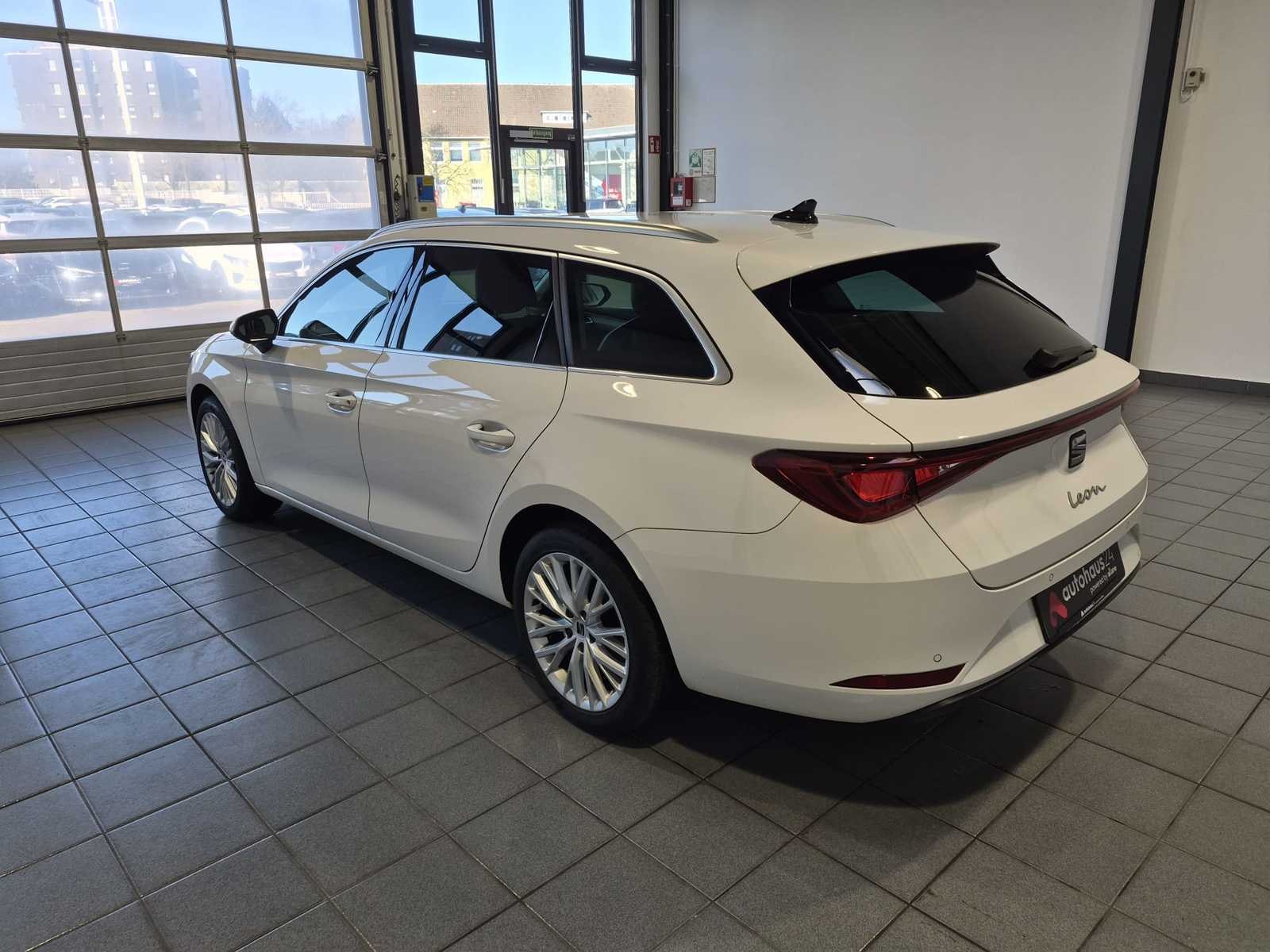 Seat Leon Kombi Leon Sportstourer 1.5 eTSI Xcellence #4