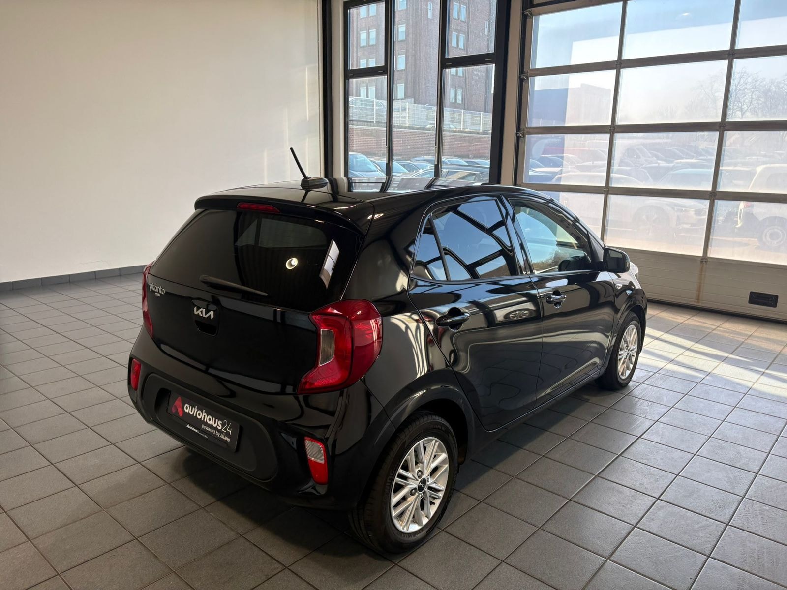 Kia Picanto Schräghecklimousine Picanto 1.0 Dream Team Edition (EURO 6d) #5