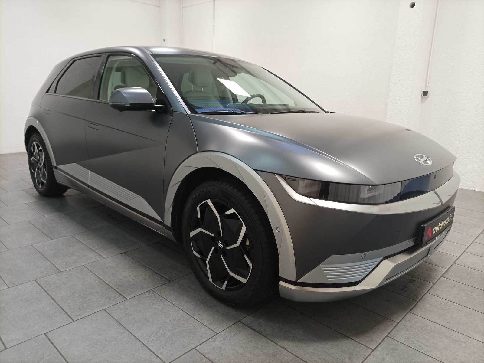 Hyundai IONIQ 5 Limousine HYUNDAI IONIQ 5 72,6 kWh 160 kW Heckantrieb Sports Utility Vehicle #1