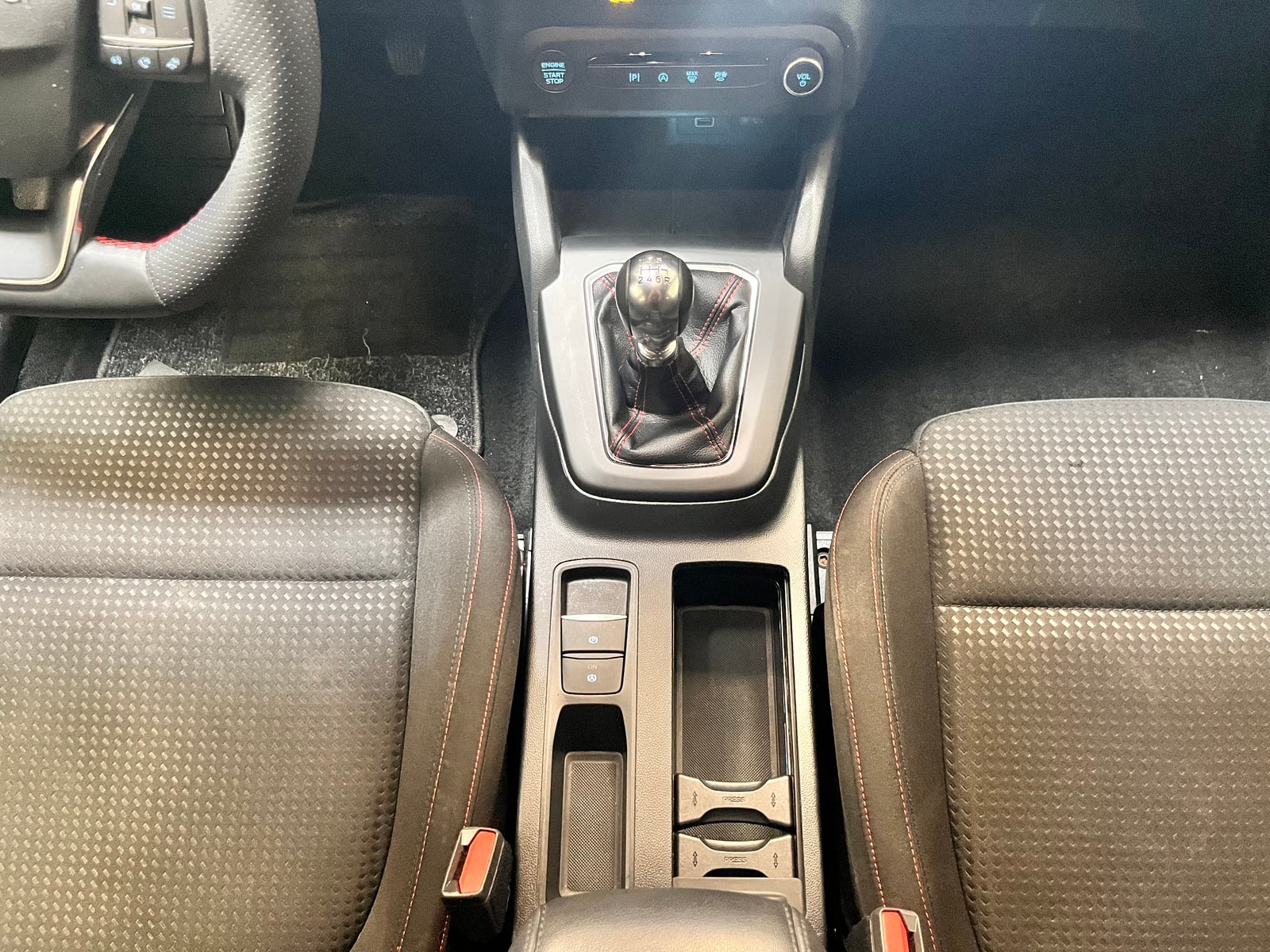 Ford Focus Kombi Focus 1.0 EcoBoost Mild-Hybrid ST-Line S/S (EURO 6 #12