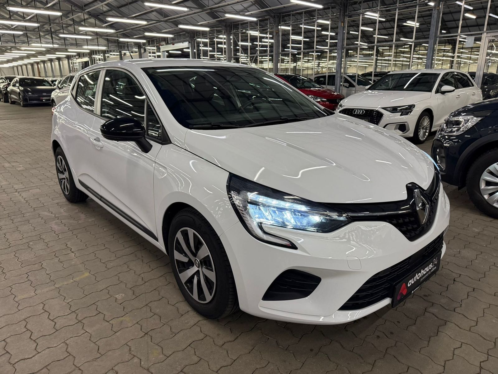 Renault Clio Limousine RENAULT Clio SCe 65 Zen Schräghecklimousine #1