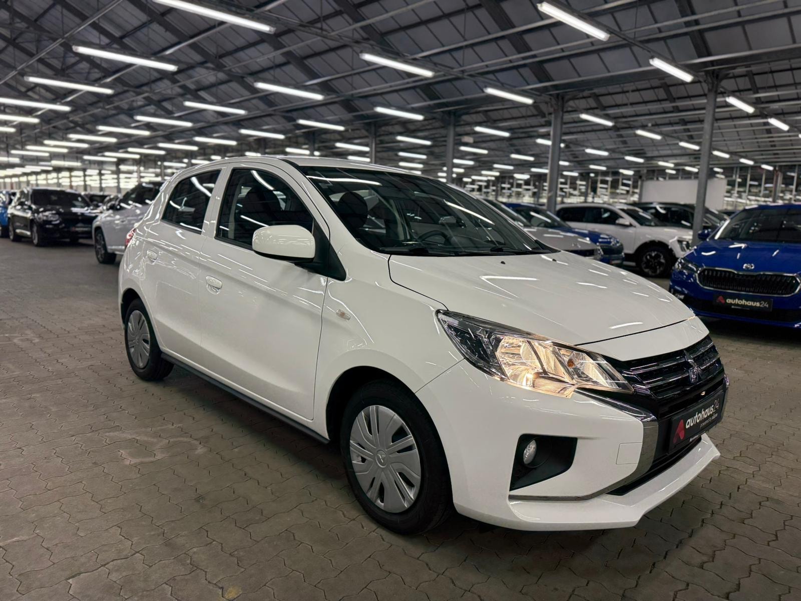 Mitsubishi Space Star Schräghecklimousine MITSUBISHI Space Star 1.2 MIVEC Select Schräghecklimousine #1