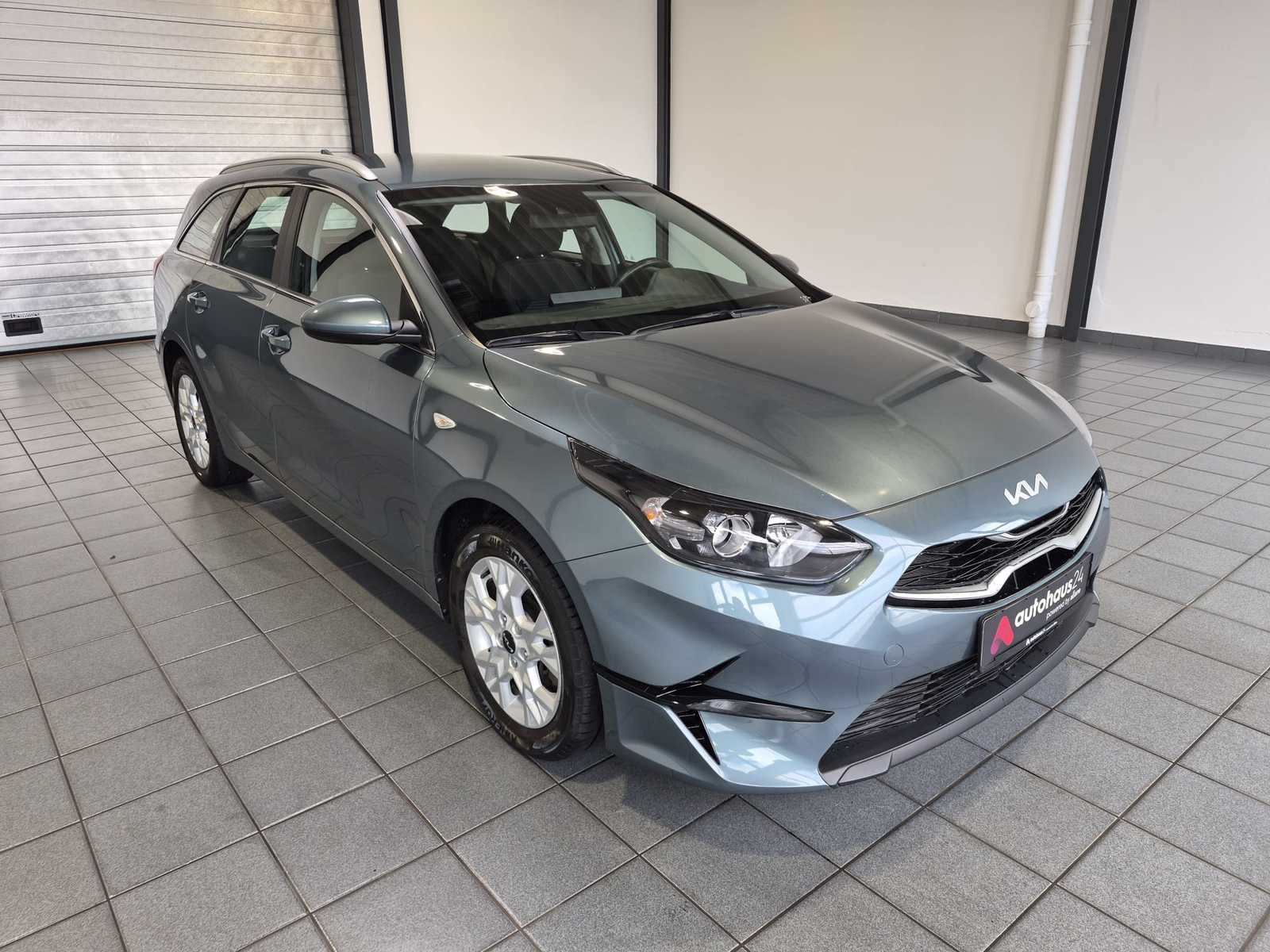 Kia Ceed Kombi KIA Ceed 1.5 T-GDI DCT Vision Sportswagon Kombi #1