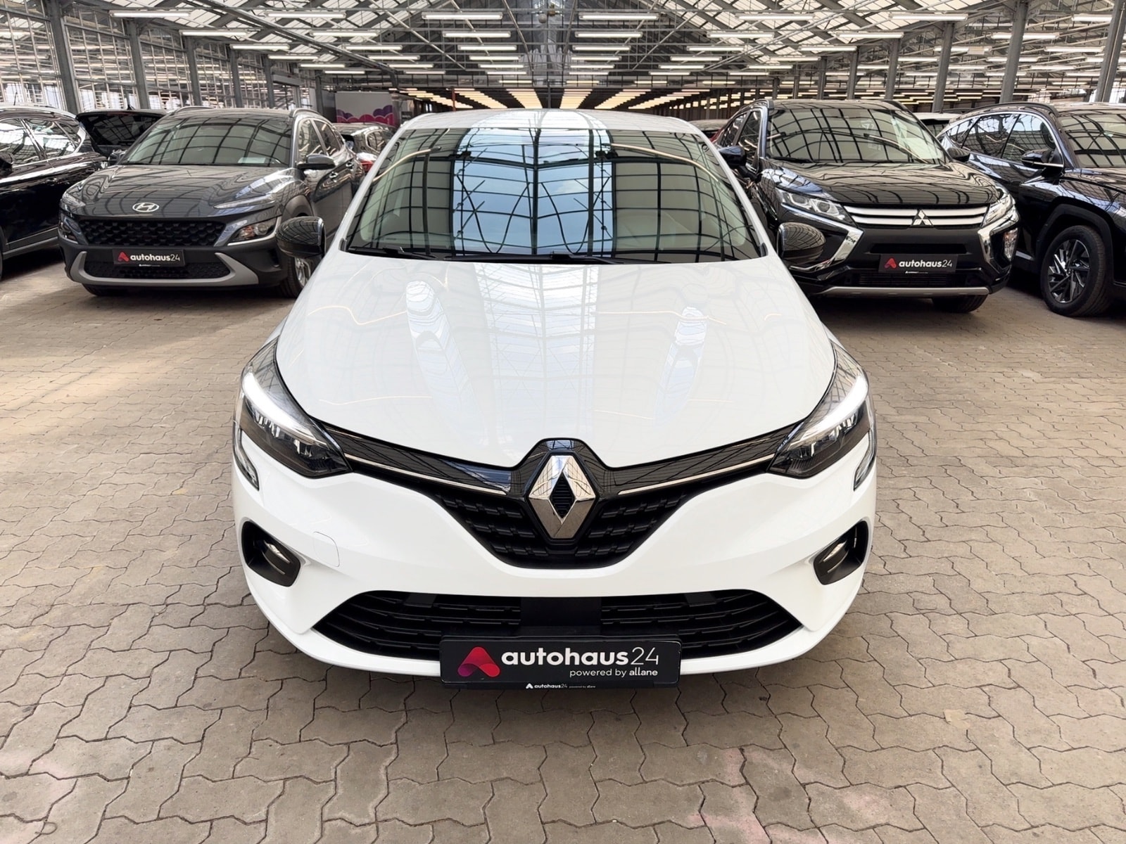 Renault Clio Schräghecklimousine Clio V 1.0 TCe 90 Zen (Euro 6d) #2