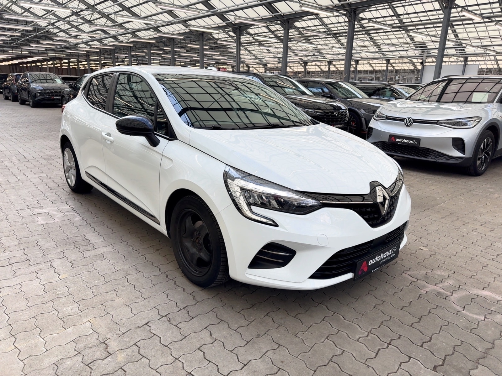 Renault Clio Schräghecklimousine RENAULT Clio TCe 90 Zen Schräghecklimousine #1