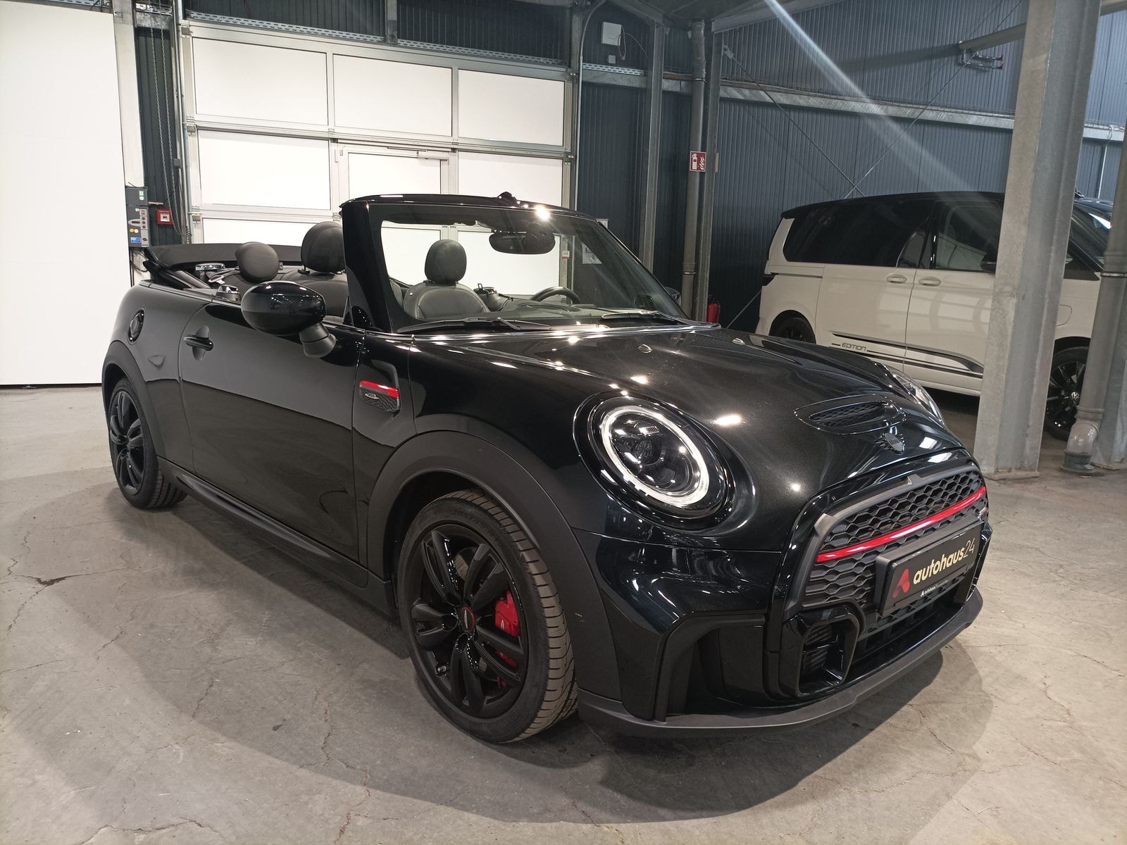 MINI Cabrio Cabrio / Roadster MINI MINI JCW Cabrio John Cooper Works Trim Cabriolet #1