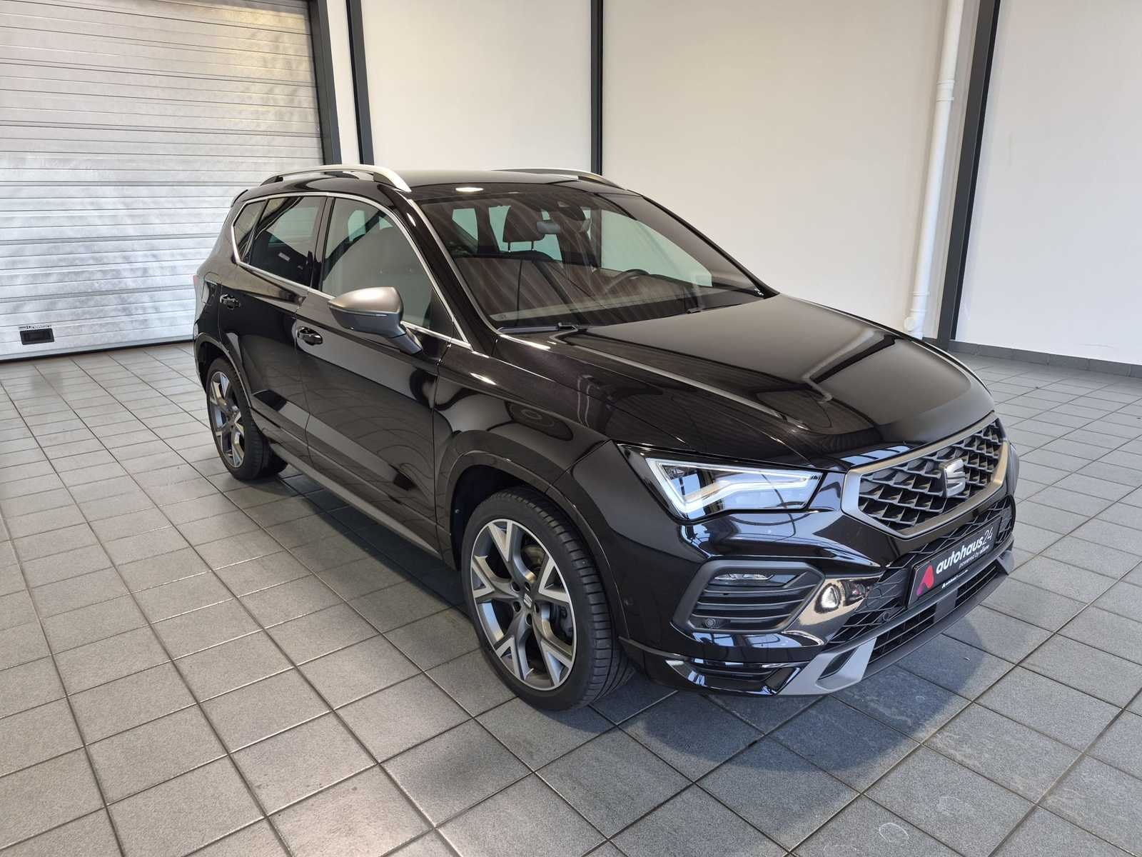 SEAT Ateca SUV / Crossover / Geländewagen SEAT Ateca 2.0 TSI 140kW FR 4Drive DSG Sports Utility Vehicle #1