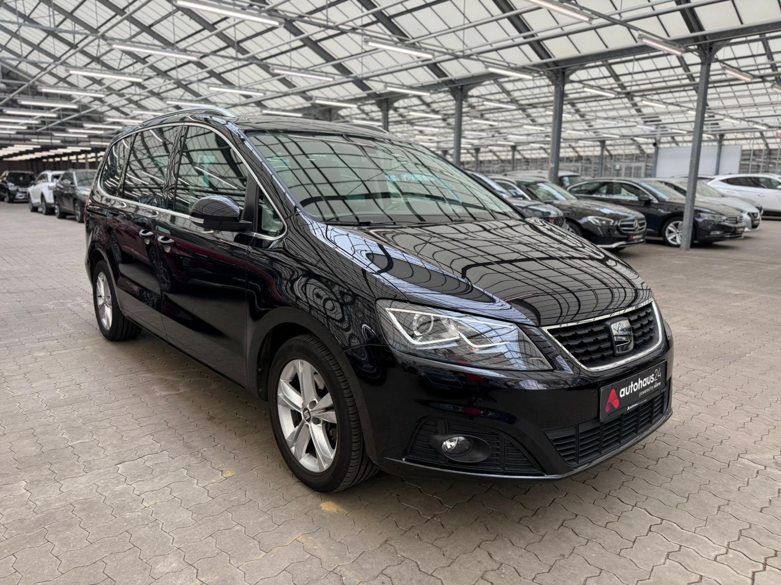 SEAT Alhambra Kleinbus / Van SEAT Alhambra 1.4 TSI XCELLENCE DSG Van #1