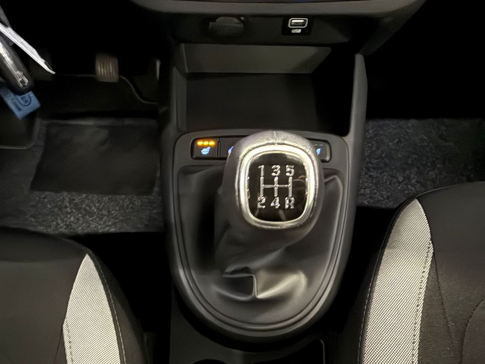 Hyundai i10 Schräghecklimousine i10 1.0 Trend #13