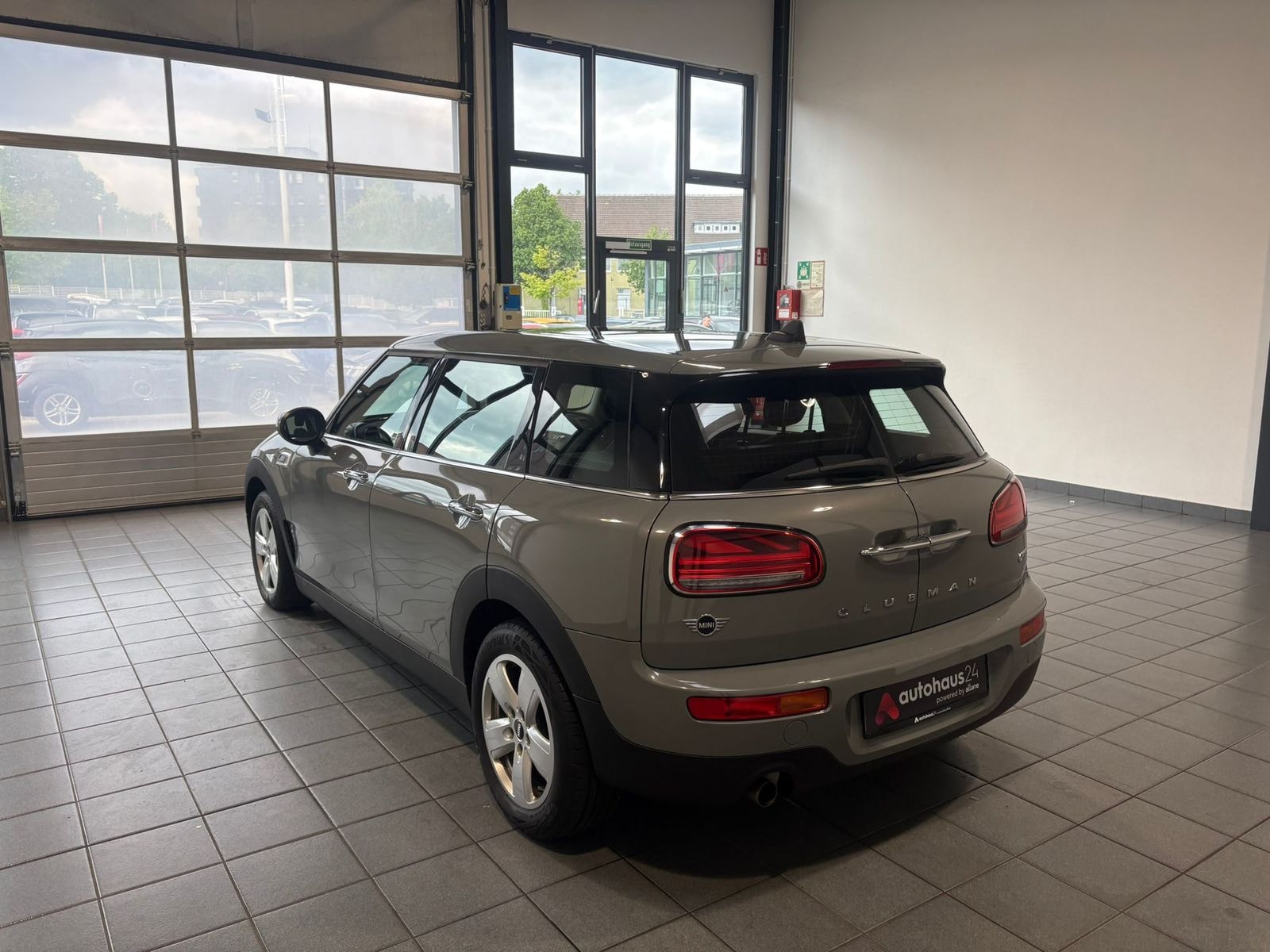 MINI Clubman Kombi Clubman One Essential Trim #4