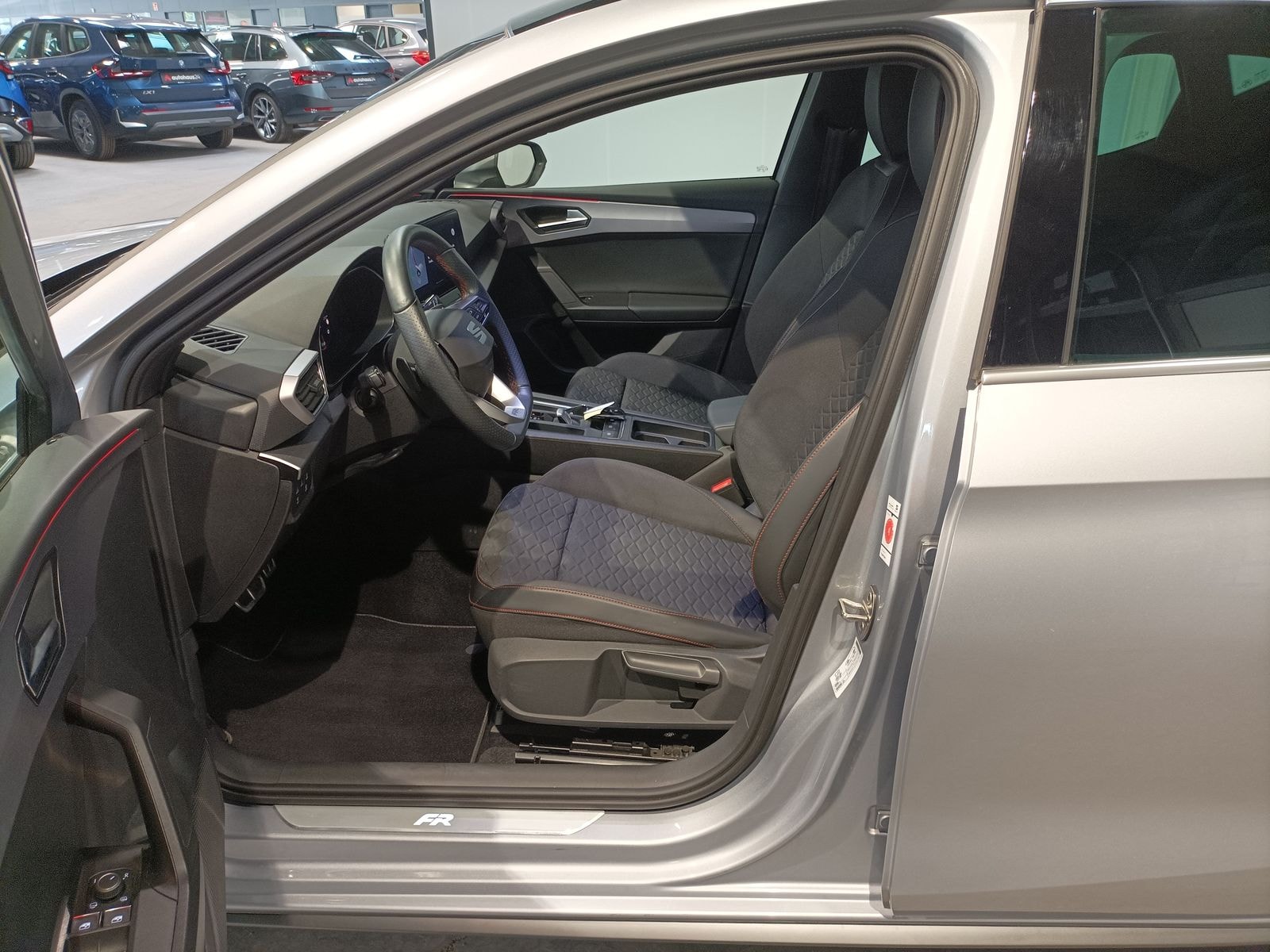 Seat Leon Limousine Leon 1.5 eTSI FR Plus OPF (EURO 6d) #8