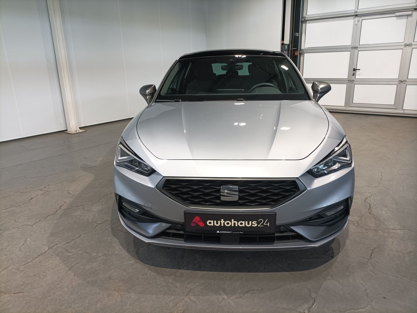 Seat Leon Limousine Leon 1.5 eTSI FR Plus OPF (EURO 6d) #2