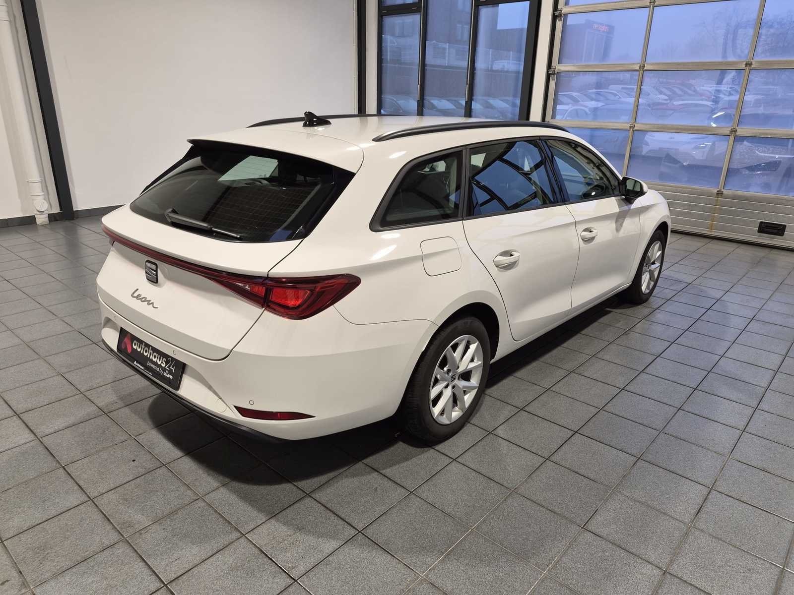 Seat Leon Kombi Leon Sportstourer 1.5 eTSI Style OPF (EURO 6d) #5