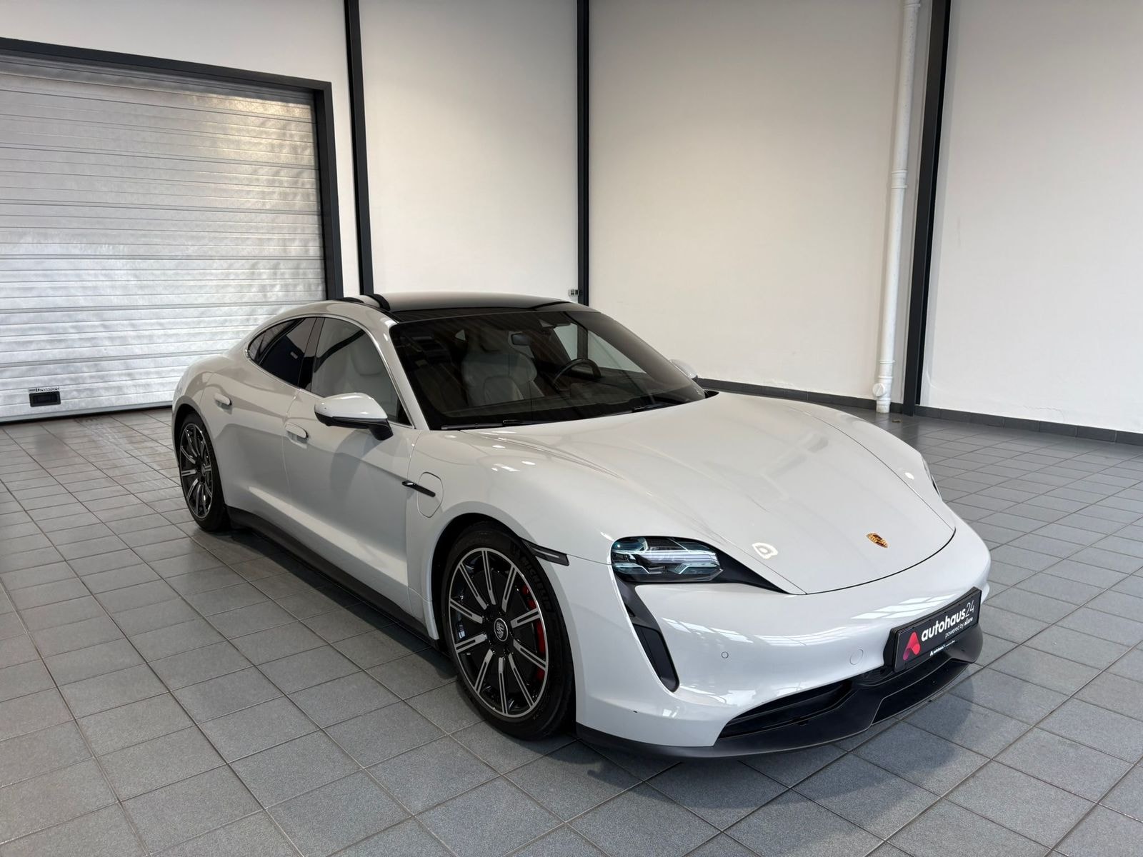 Porsche Taycan Limousine PORSCHE Taycan 4S Coupé #1