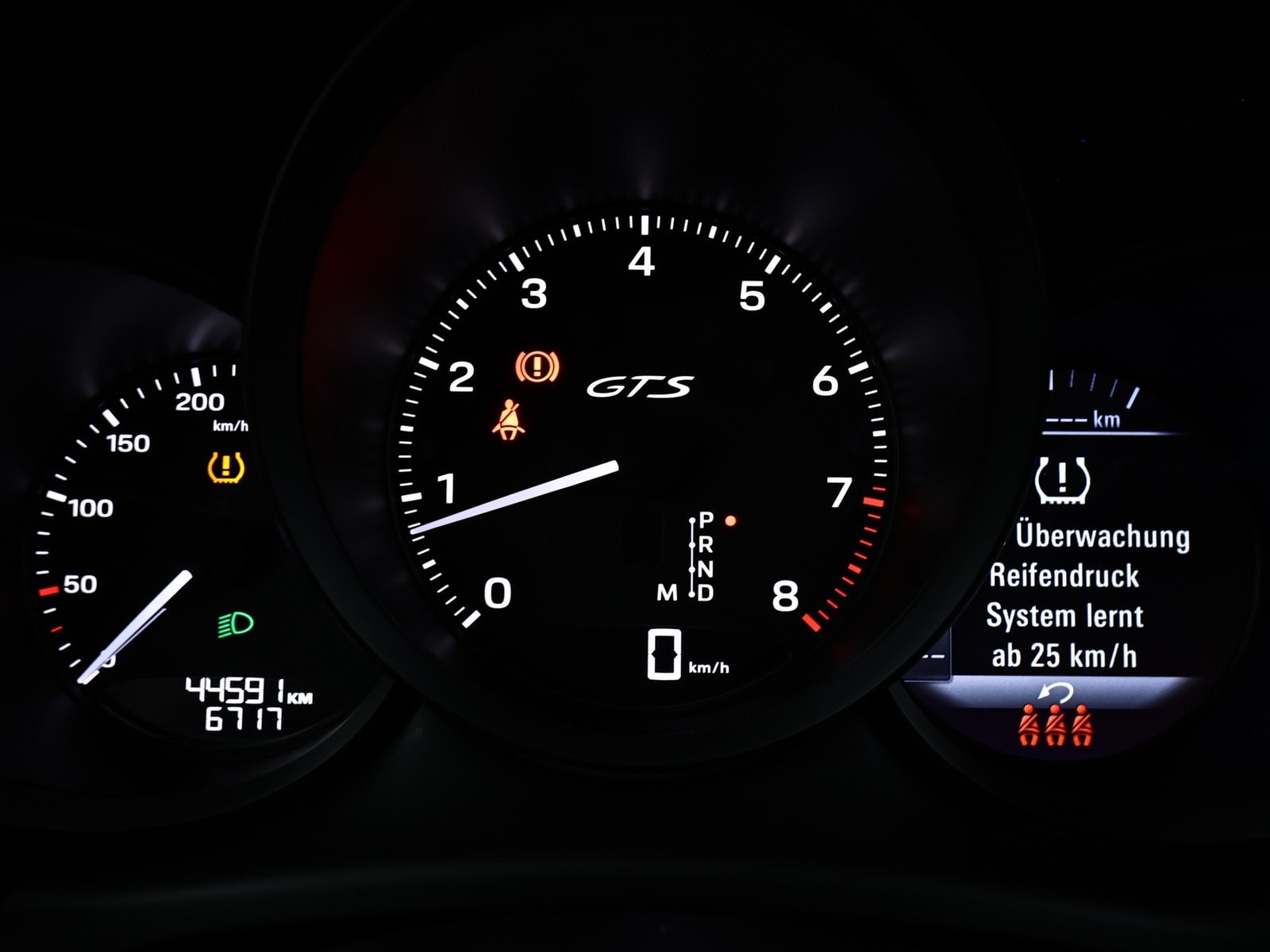 Porsche Macan SUV Macan GTS #7