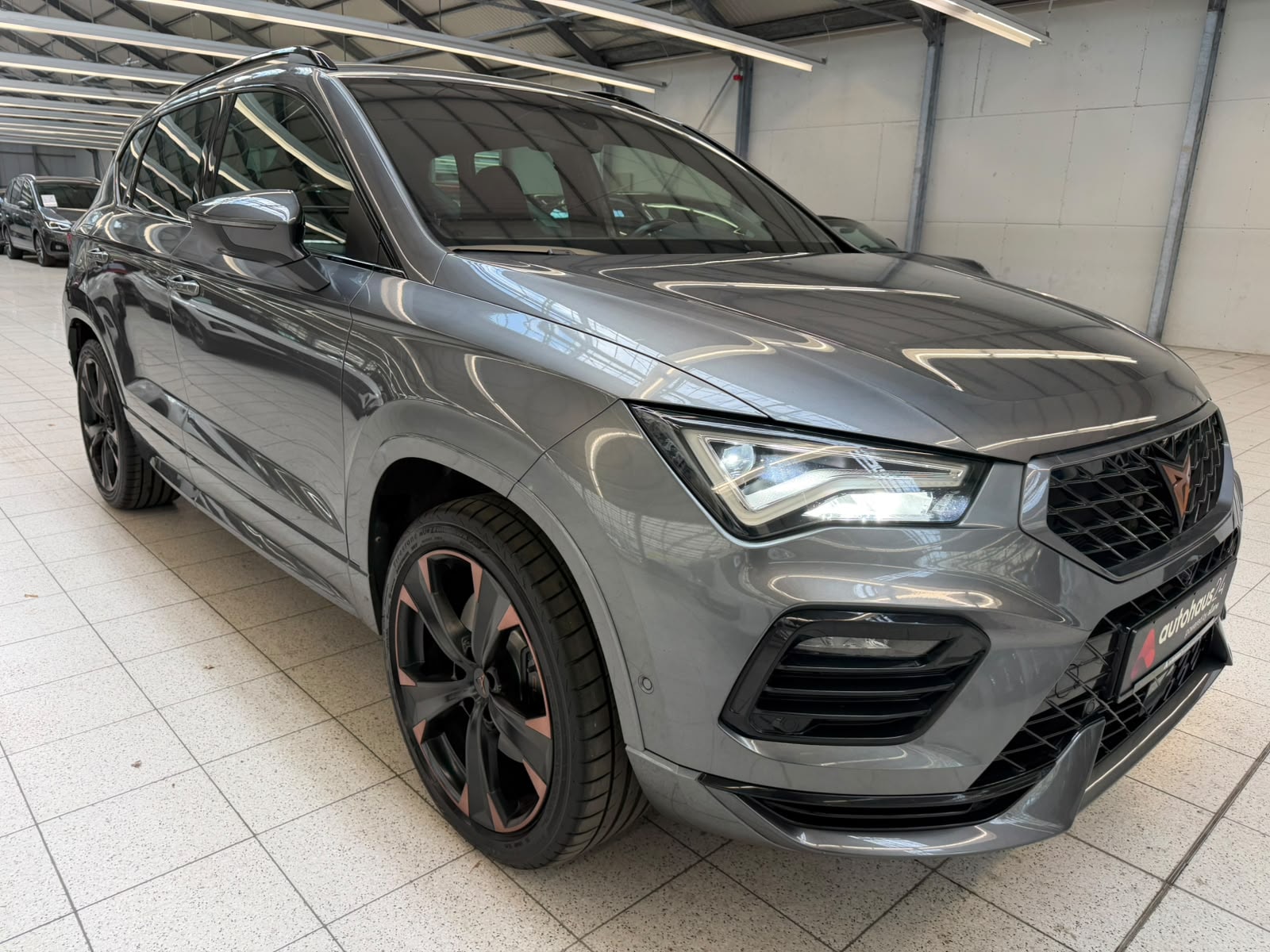 CUPRA Ateca SUV / Crossover / Geländewagen CUPRA Ateca 2.0 TSI 221kW 4Drive DSG Sports Utility Vehicle #1