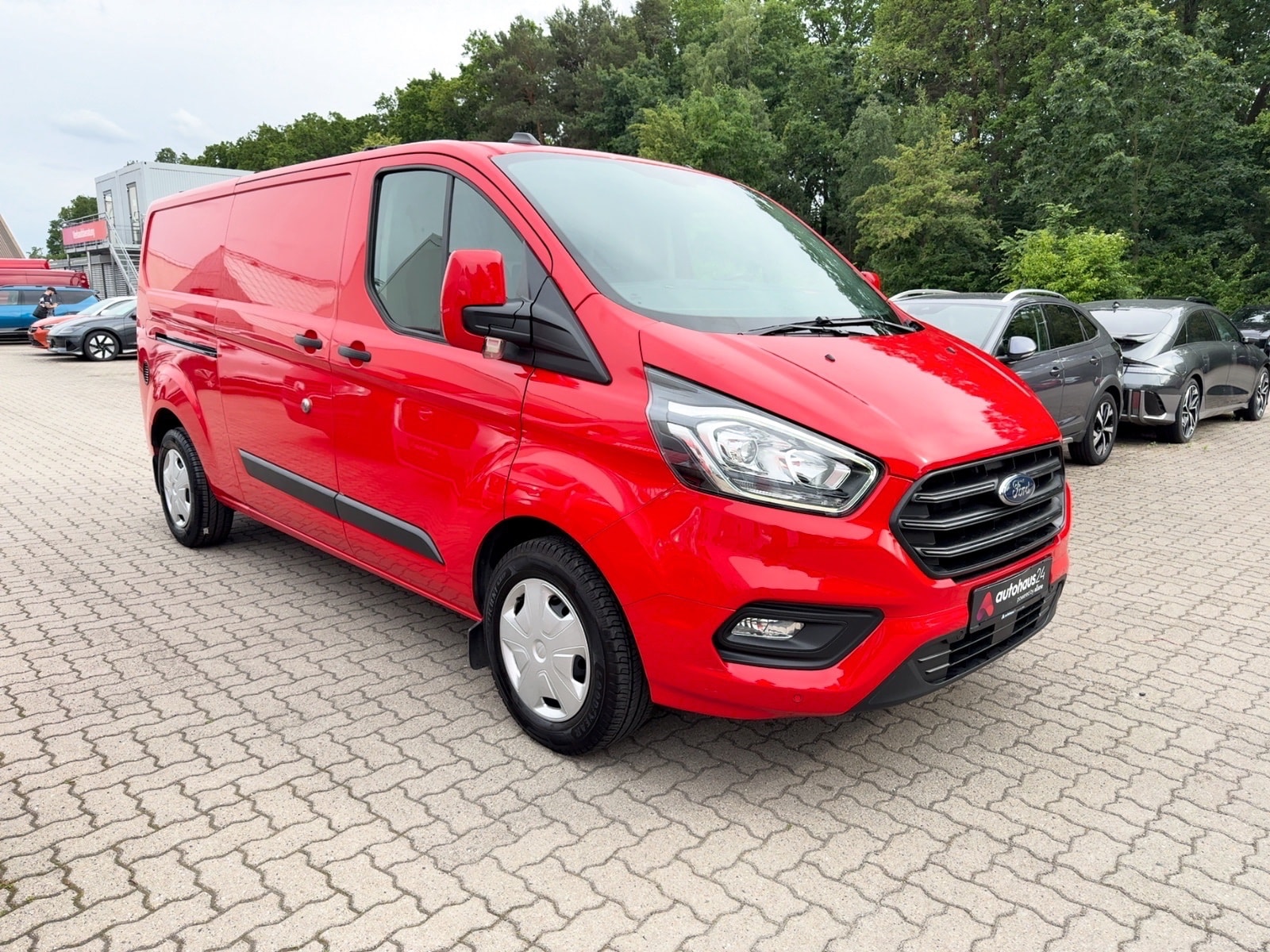Ford Transit Transporter FORD Transit Custom 340 L2H1 2,0EcoBlue 96kW Trend Kastenwagen #1