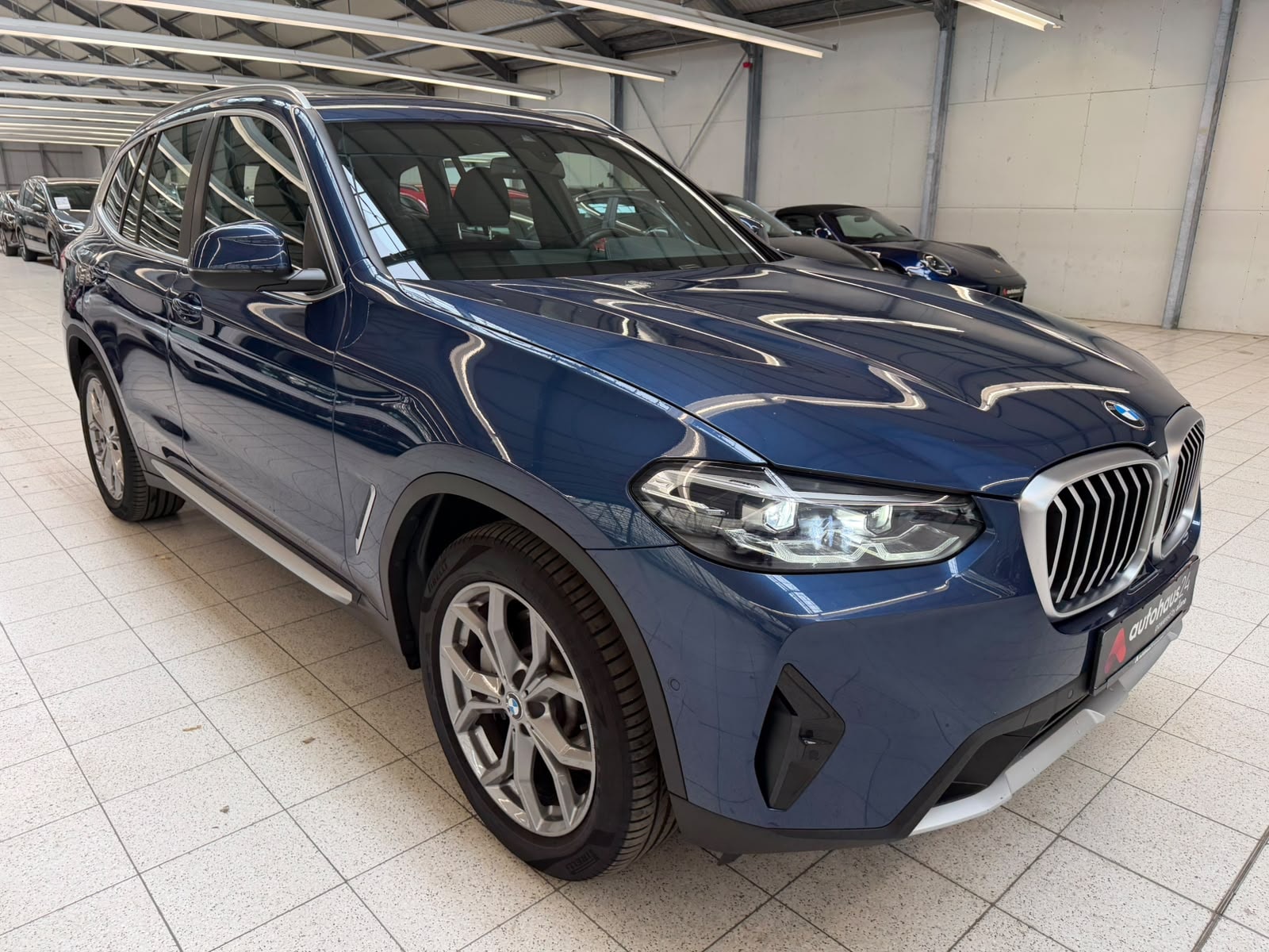 BMW X3 SUV / Crossover / Geländewagen BMW X3 xDrive30i AT Sports Utility Vehicle #1