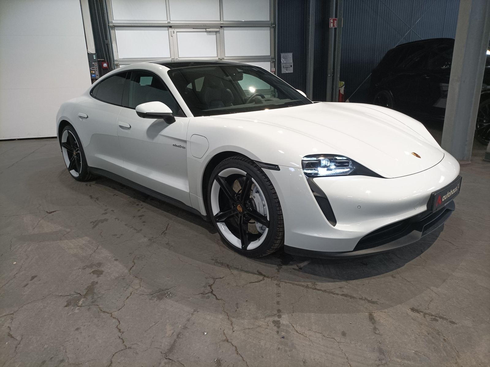 Porsche Taycan Limousine PORSCHE Taycan - Coupé #1