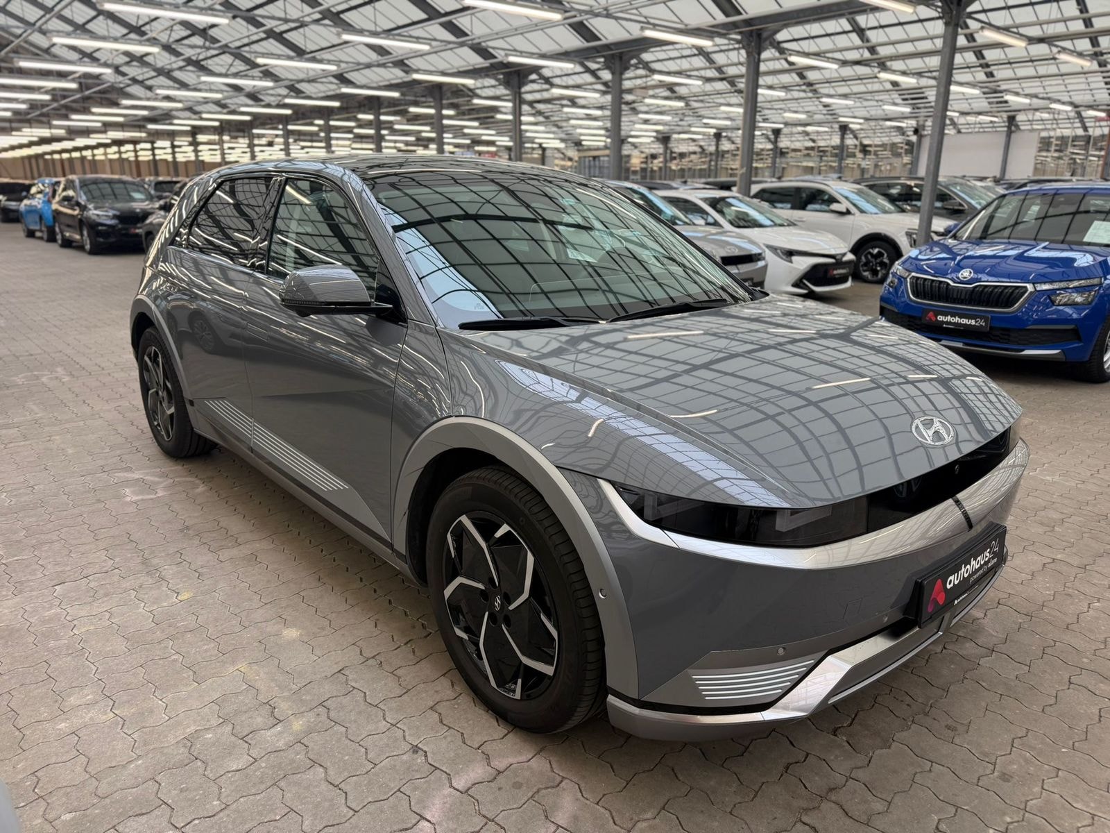 Hyundai IONIQ 5 Limousine HYUNDAI IONIQ 5 72,6 kWh 225 kW Allradantrieb Sports Utility Vehicle #1