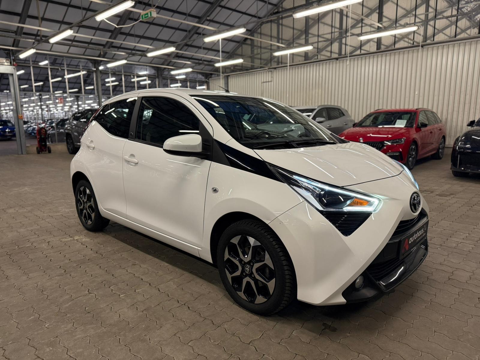 Toyota AYGO Schräghecklimousine TOYOTA AYGO 1,0-l-VVT-i Team Deutschland Kleinstwagen #1