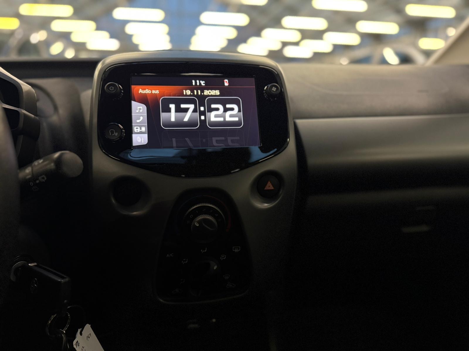 Toyota Aygo Schräghecklimousine Aygo 1.0 Team D (EURO 6d) #12