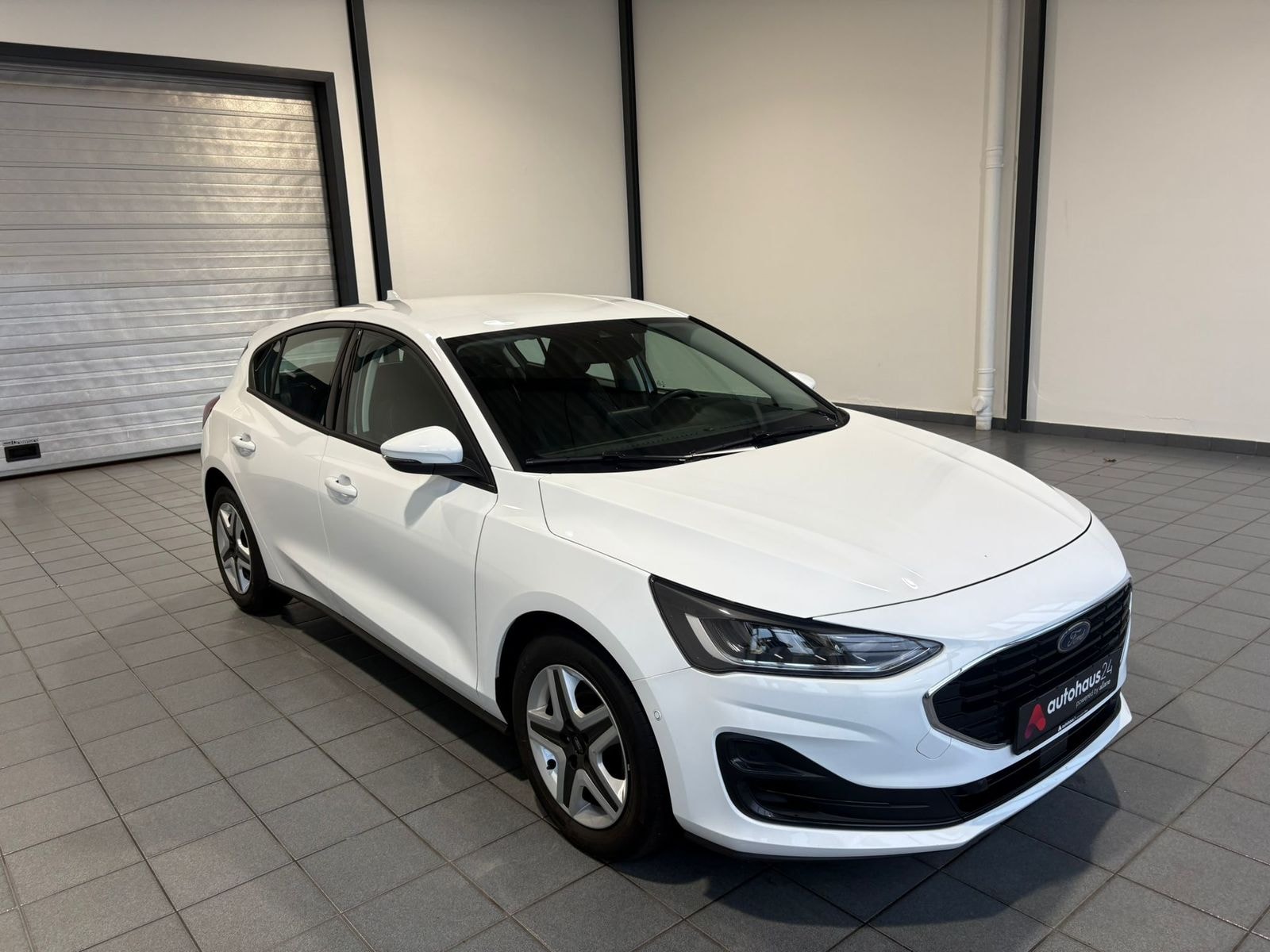 Ford Focus Limousine FORD Focus 1,5 EcoBlue 88kW Cool & Connect Schräghecklimousine #1