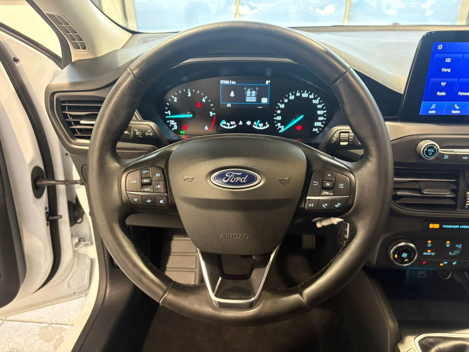 Ford Focus Limousine Focus 1.5 EcoBlue Cool&Connect S/S (EURO 6d) #10