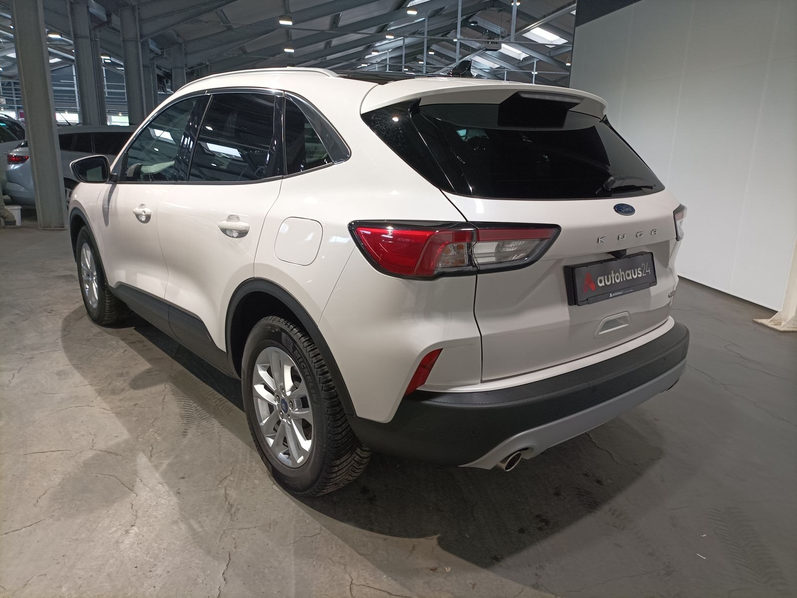 Ford Kuga SUV Kuga 2.5 Duratec Hybrid FHEV Titanium X #4