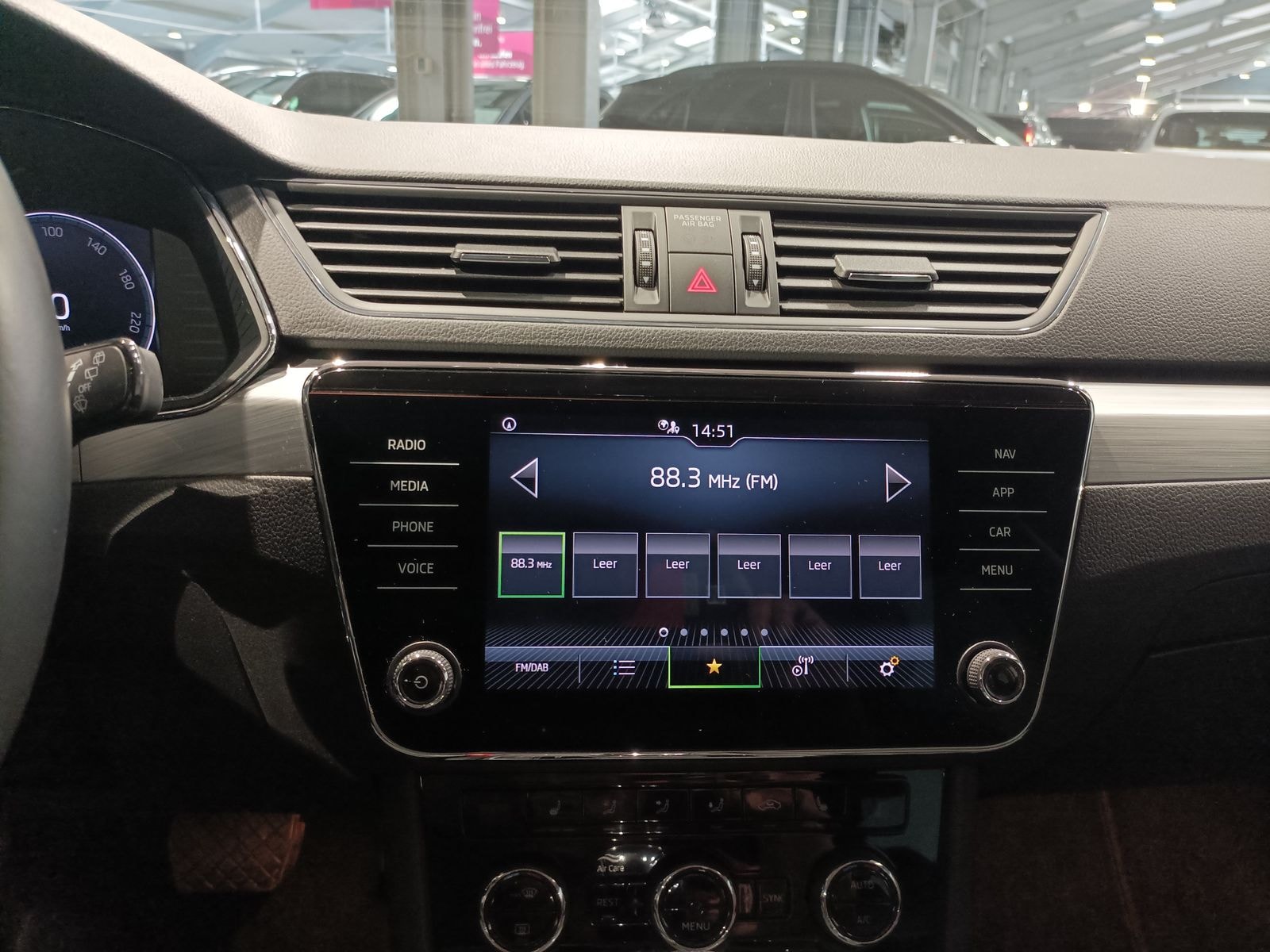 Skoda Superb Kombi Superb Combi 2.0 TDI Ambition (EURO 6d) #11
