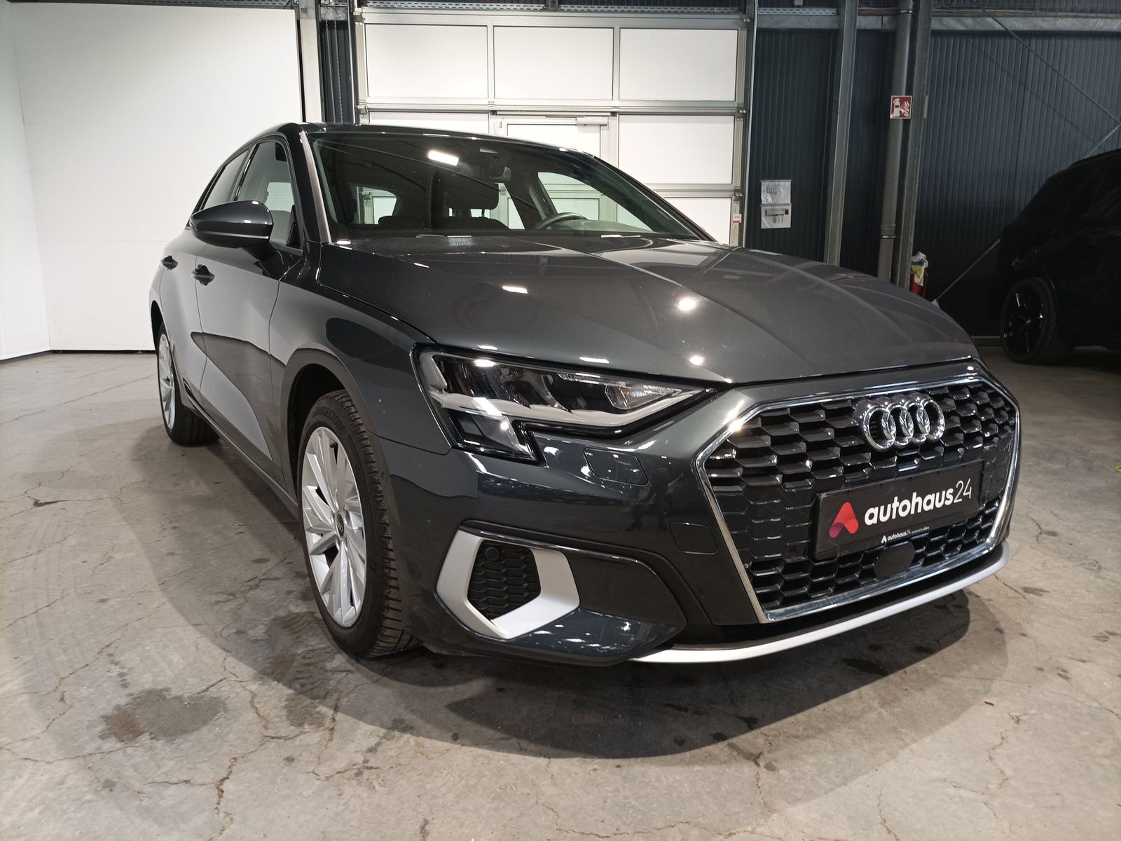 Audi A3 Limousine AUDI A3 40 TFSI e S tronic advanced Sportback Sportback #1