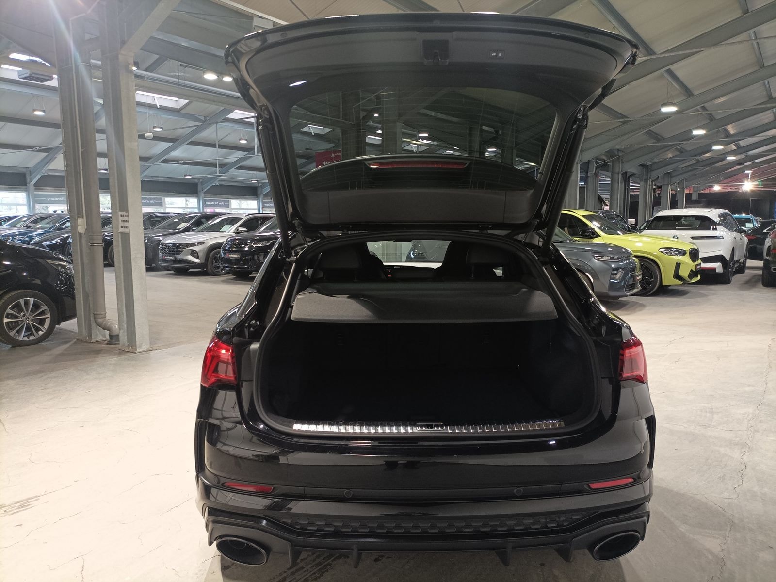 Audi Q3 SUV RS Q3 Sportback quattro 2.5 TFSI #6