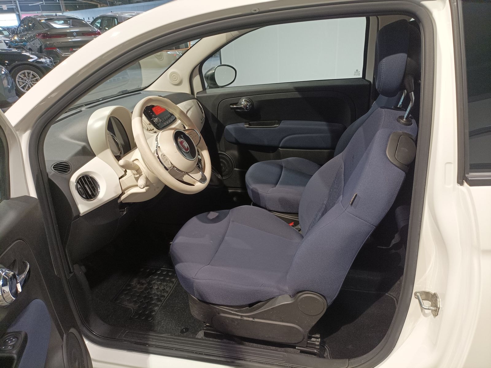 Fiat 500 Schräghecklimousine 500 1.0 Mild Hybrid Cult #8