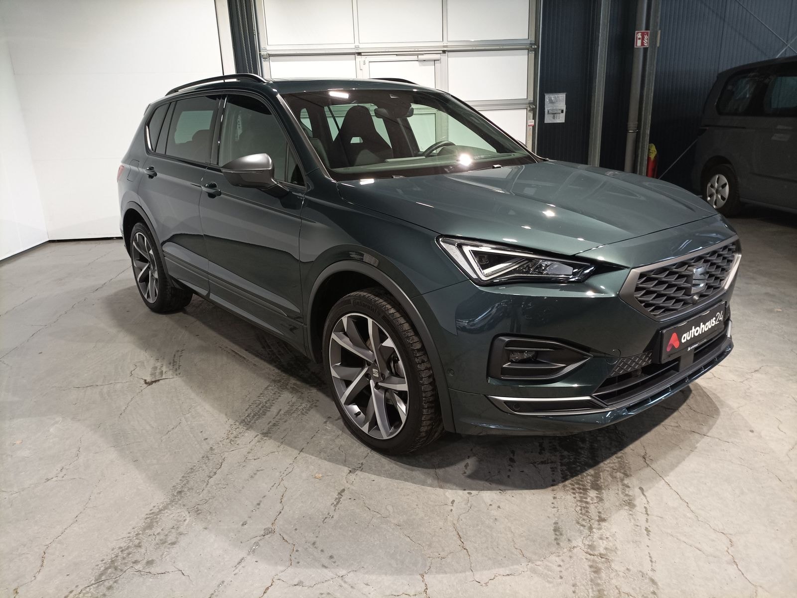 SEAT Tarraco SUV / Crossover / Geländewagen SEAT Tarraco 1.5 TSI ACT 110kW FR DSG Sports Utility Vehicle #1