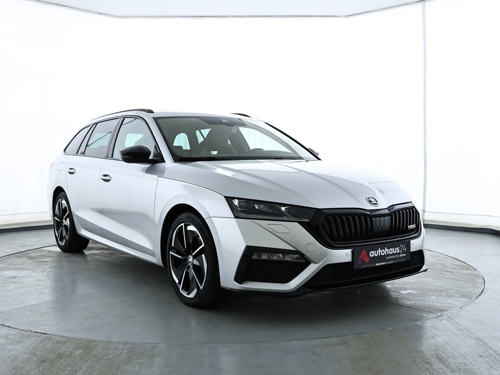 ŠKODA Octavia Kombi SKODA Octavia 2.0 TDI DSG 4x4 RS COMBI Kombi #1