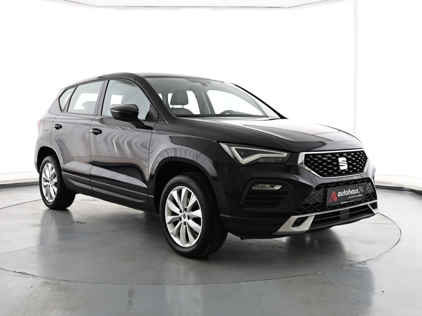 SEAT Ateca SUV / Crossover / Geländewagen SEAT Ateca 1.0 TSI 81kW Style Sports Utility Vehicle #1
