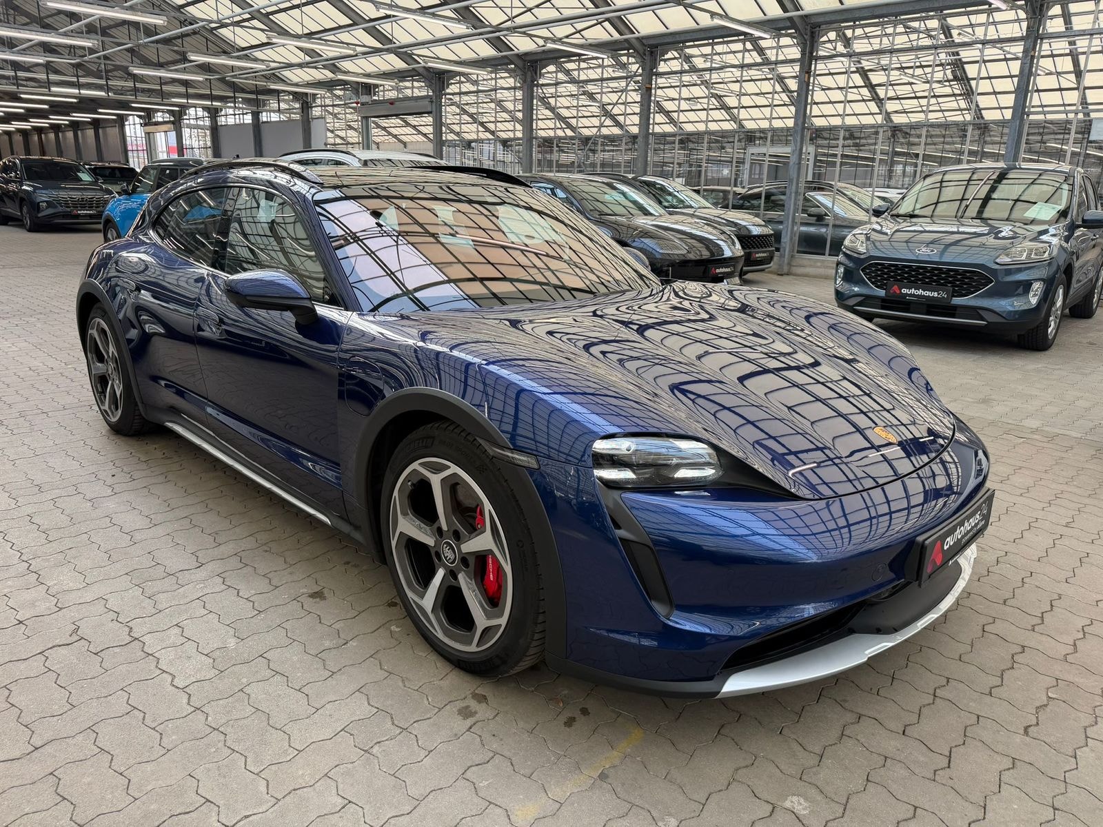 Porsche Taycan Kombi PORSCHE Taycan 4S Cross Turismo Kombi #1