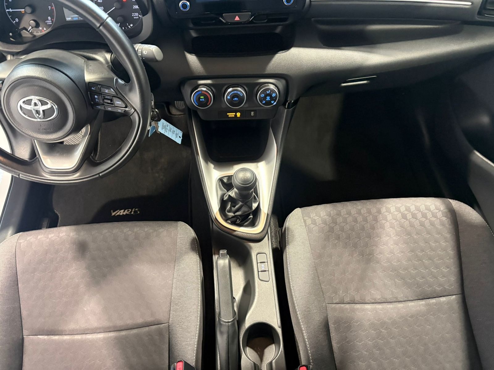 Toyota Yaris Limousine Yaris 1.0 Dual-VVTi Comfort (EURO 6d) #12