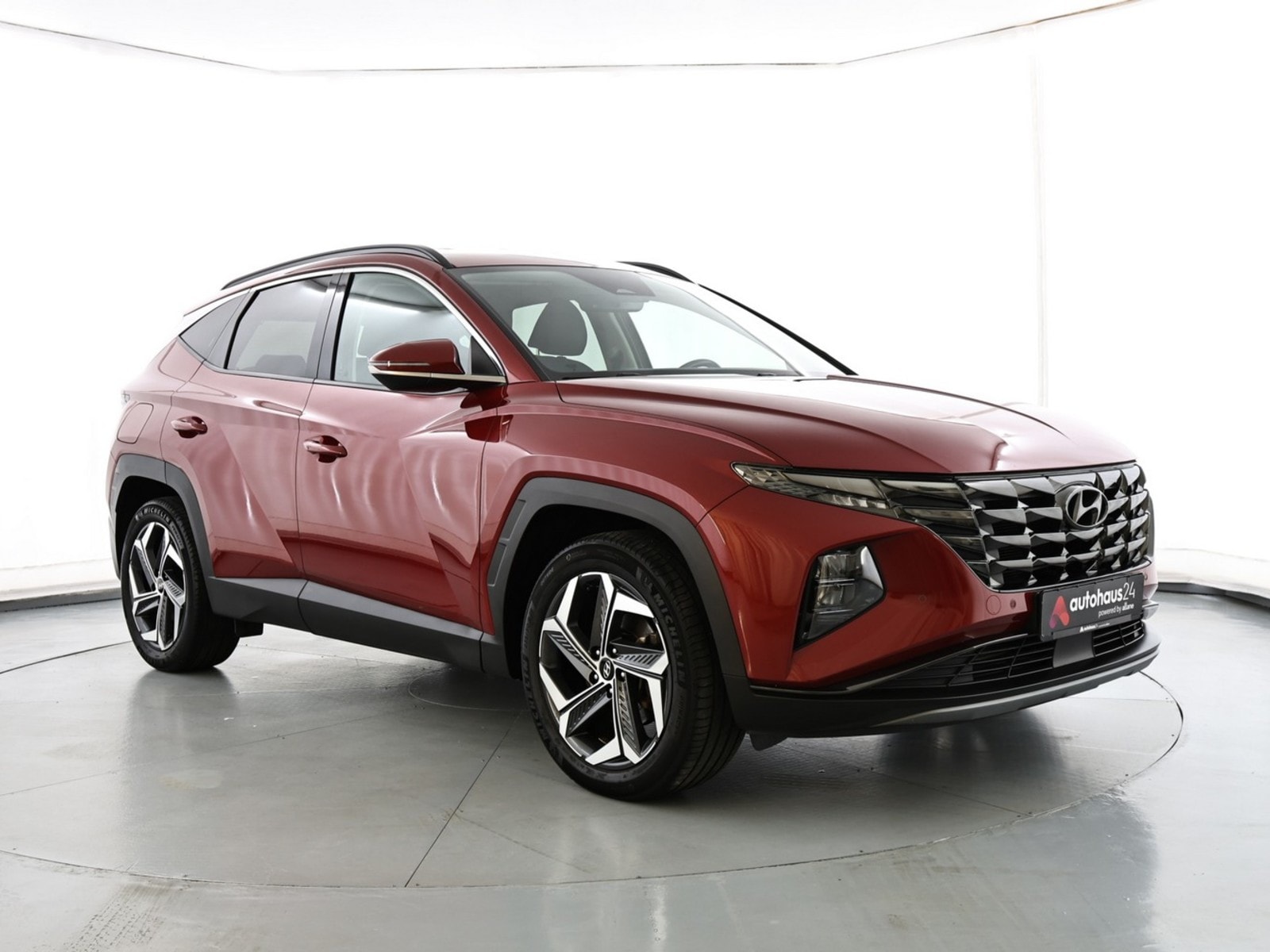 Hyundai Tucson SUV / Crossover / Geländewagen HYUNDAI Tucson 1.6 T-GDI Plug-in Hybrid 4WD Auto Sports Utility Vehicle #1
