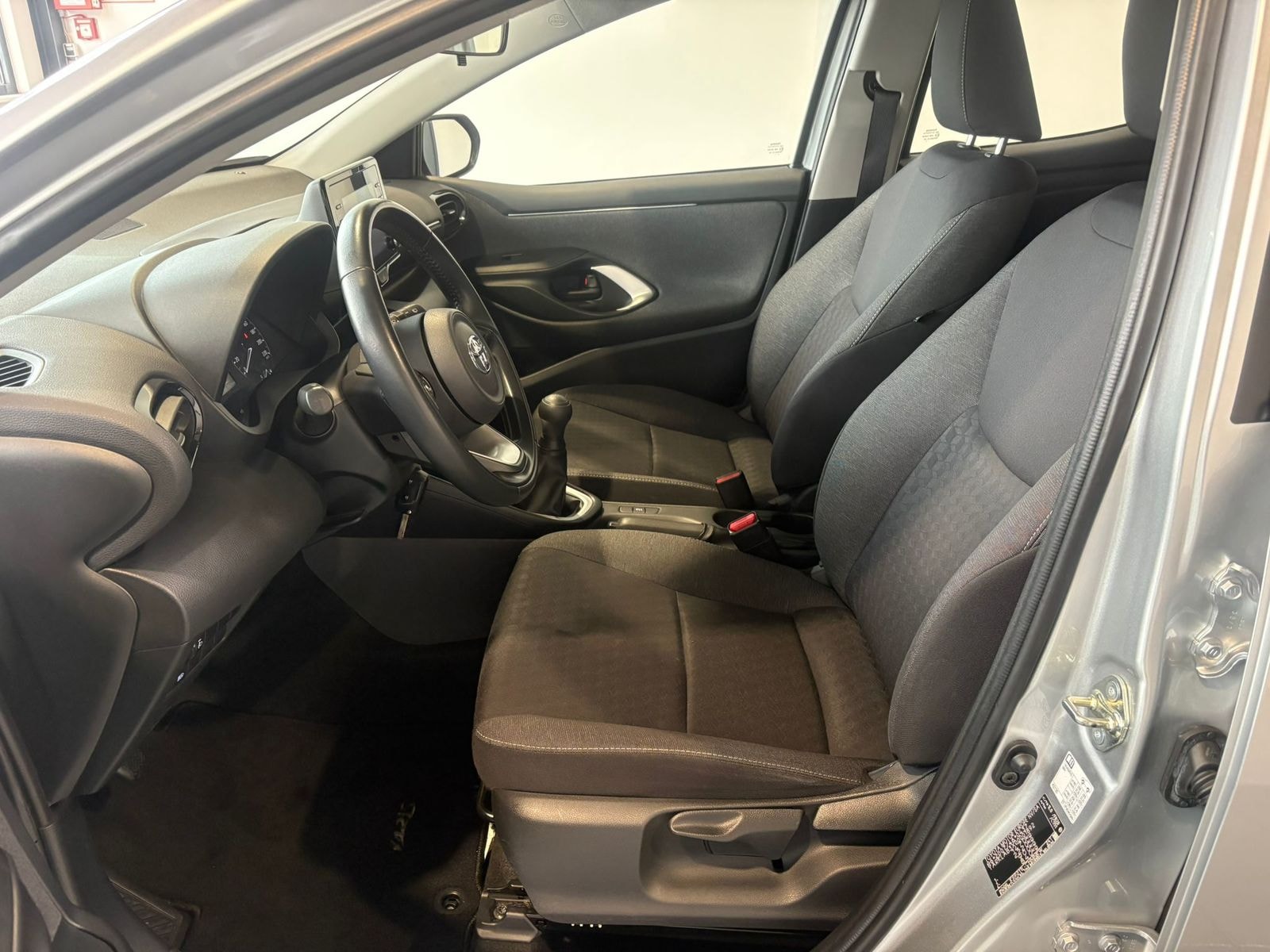Toyota Yaris Limousine Yaris 1.0 Dual-VVTi Comfort (EURO 6d) #8